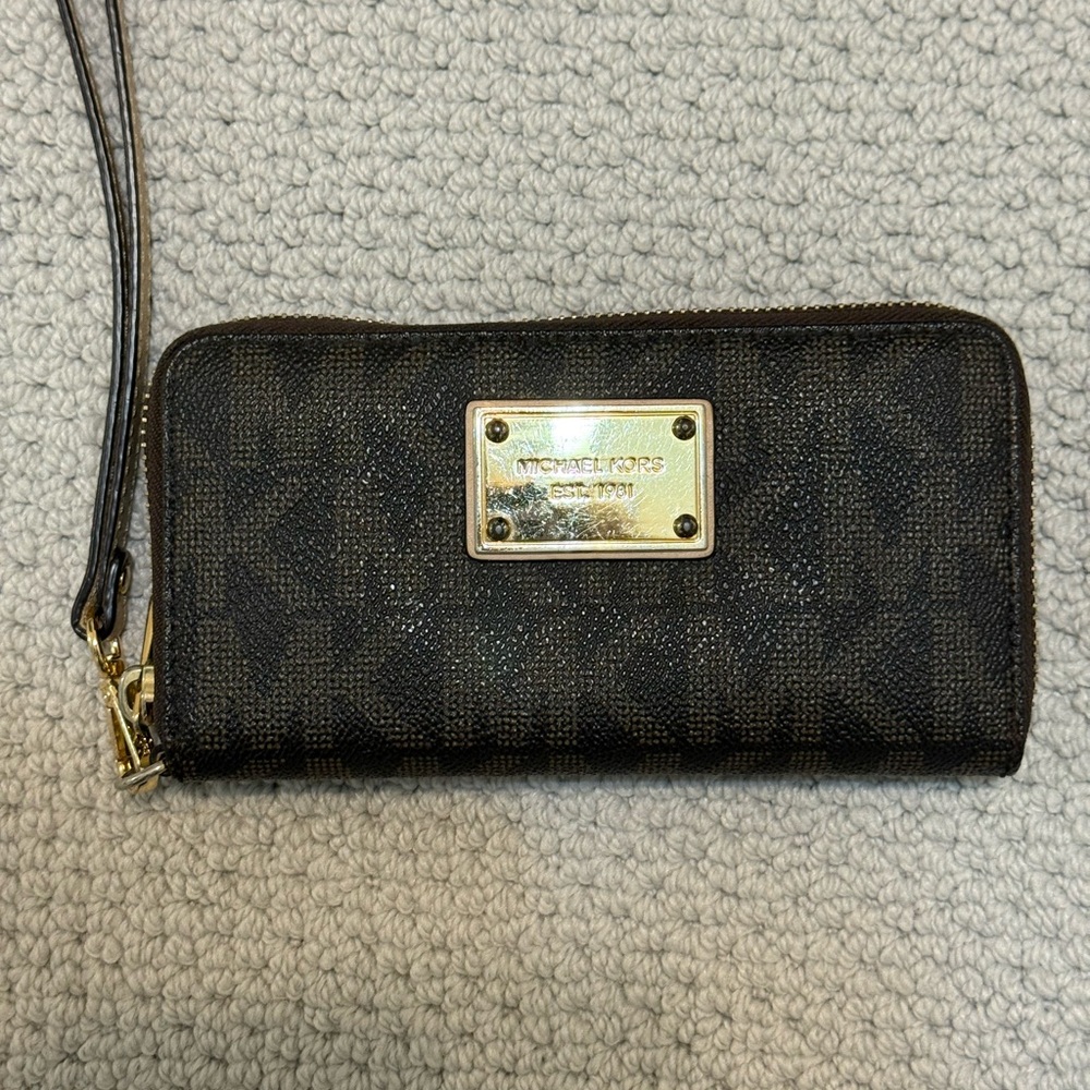 Michael Kors Brown and Gold Wristlet